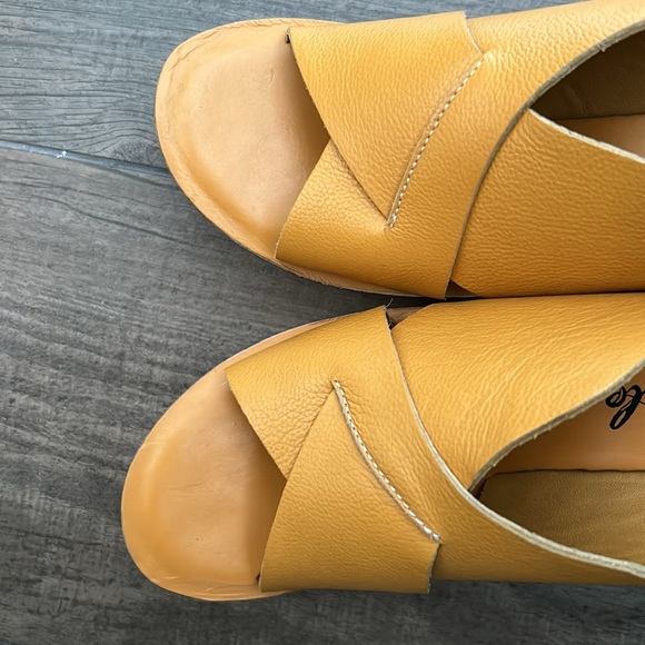 Free People Kora Platform size 39 - Picture 5 of 16